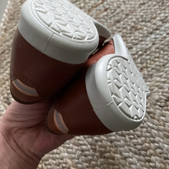 Ecco Slip-on shoes NWOT - Picture 6 of 6